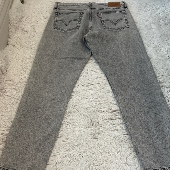 Levi's Wedgie Sz 28 women’s Stonewash Gray Straight Leg Jeans - Picture 11 of 13